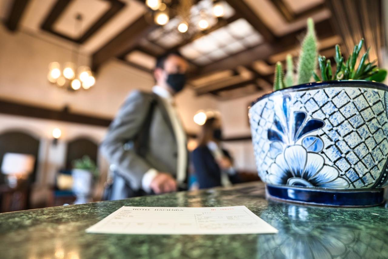Hotel Hacienda Nuevo Casas Grandes エクステリア 写真